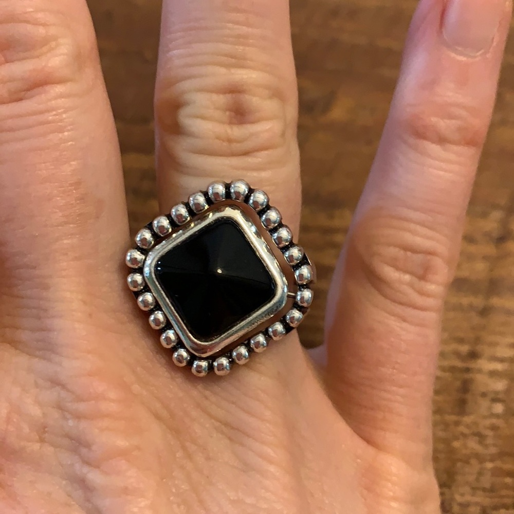 Reversible premier design accent ring size 10.
